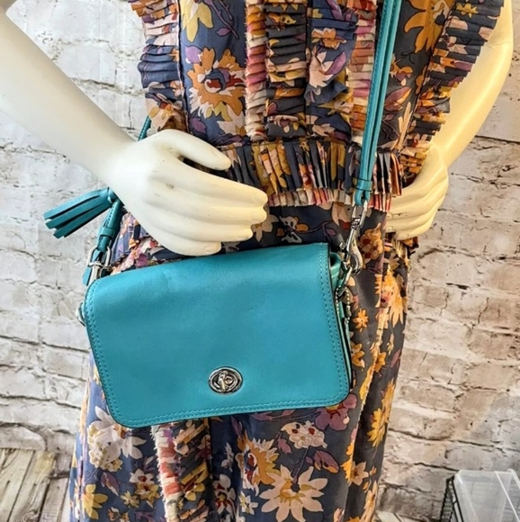Coach Legacy Turquoise Aqua Leather Penny Crossbody Small Shoulder Bag - Picture 2 of 9